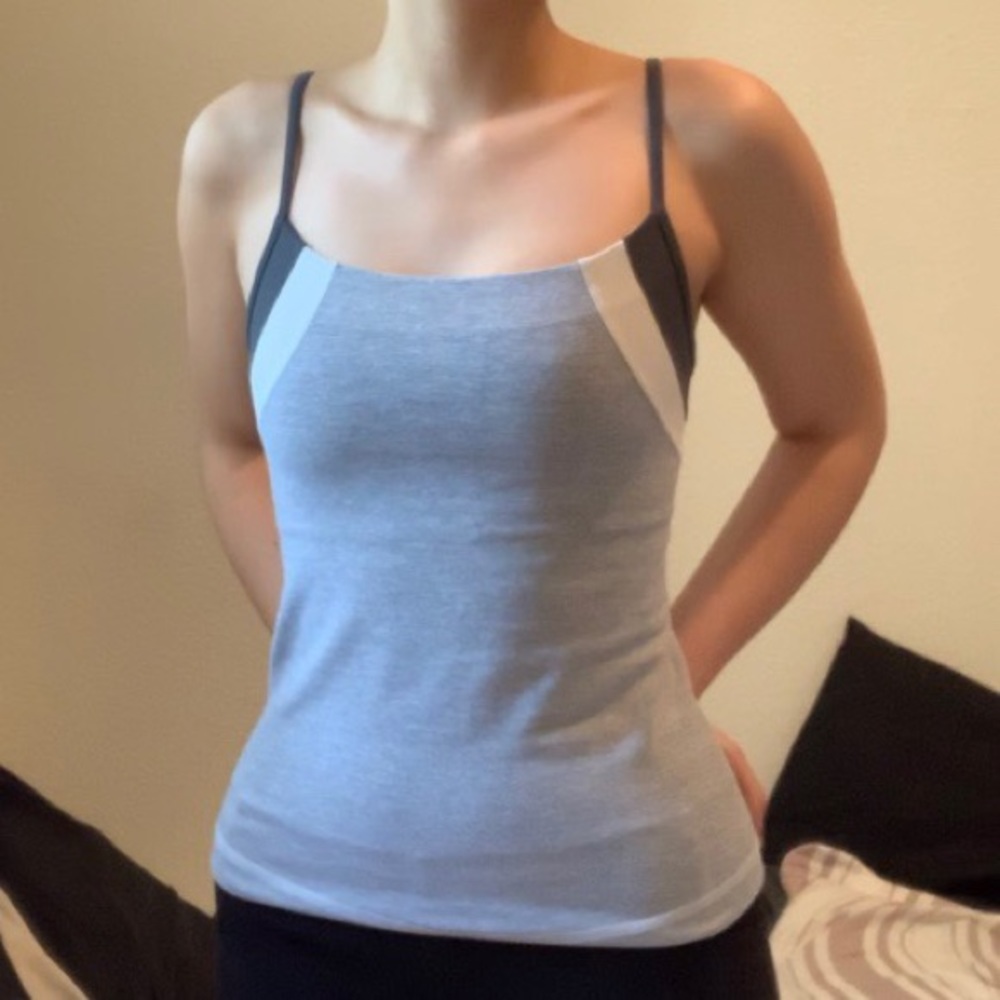 Lululemon tank top